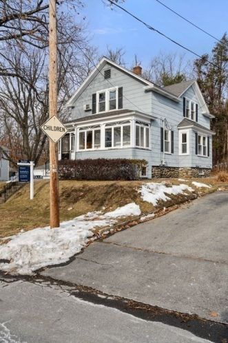 133 Malvern Rd, Worcester MA  01610-2258 exterior