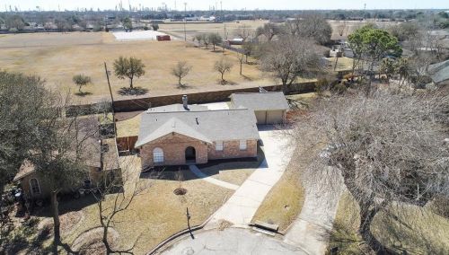 2545 19 Ave, Texas City TX  77590-4903 exterior
