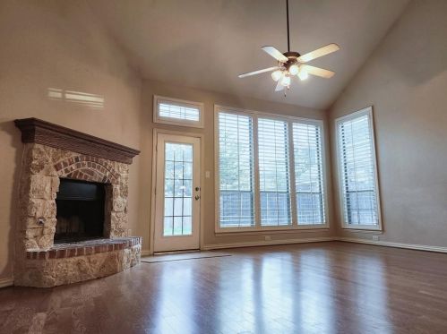 2432 Yuma Dr, Oak Point TX  75068-6654 exterior