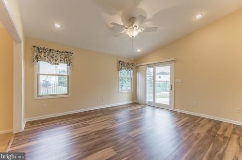 2037 Carmel Dr, Jamison PA  18929-1438 exterior