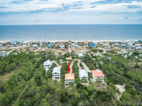 1131 Amerigo Ct, Saint George Island, FL 32328-3130