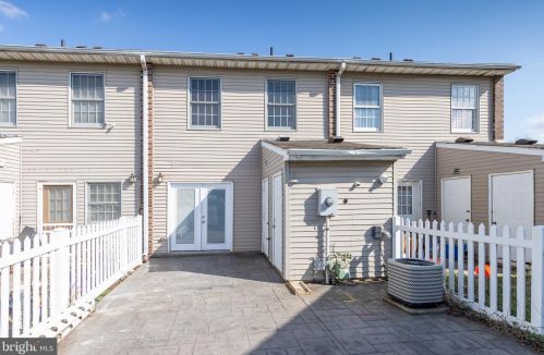 204 Senate Ct, Camden NJ  08103-1016 exterior