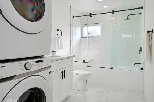 307 Fernando St, Newport Beach CA  92661-1236 exterior