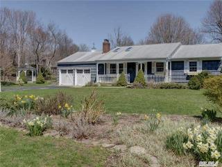 550 Greenway, Orient Point, NY 11957-1321