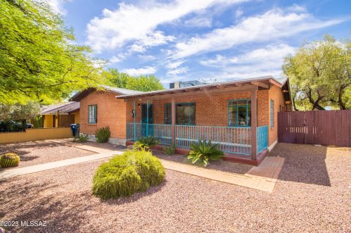 1402 Hampton St, Tucson, AZ 85719-3614