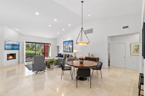 10019 Sunningdale Dr, Rancho Mirage CA  92270-1429 exterior