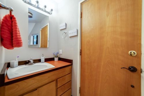 5043 Virginia Bird Mine Ct, Michigan Bluff CA  95631-9733 exterior