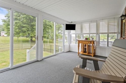 2401 Scrubgrass Rd, Grove City PA  16127-6629 exterior