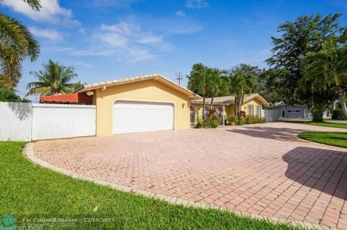 6901 16th St, Hollywood FL  33023-2025 exterior