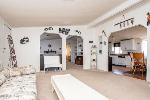 7205 Camino De Oeste, Tucson AZ  85742-9676 exterior