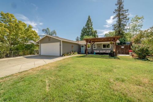 121 F St, Wheatland, CA 95692-9719
