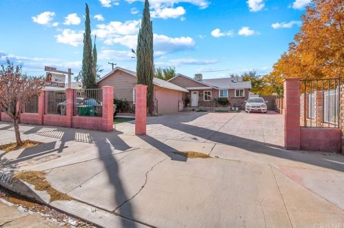 45445 Leatherwood Ave, Lancaster, CA 93534-1727
