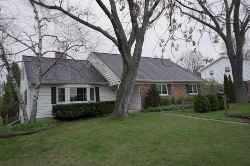 190 Rosemont Dr, Green Bay, WI 54301-2613