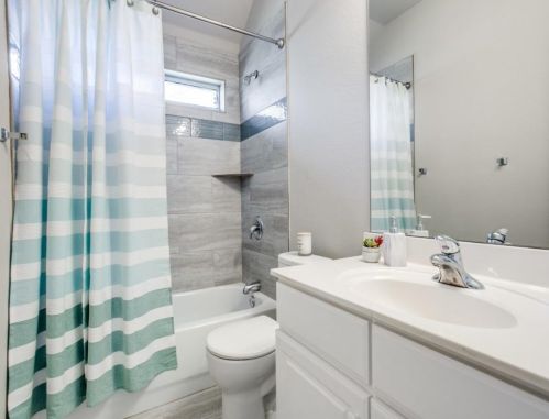 1507 Baker Dr, Cedar Hill TX 75104-1334 exterior