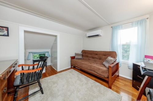 23 Tetreault Ave, Norwich CT  06360-1949 exterior