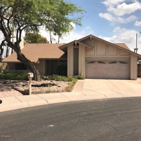 1741 Pecan Cir, Mesa, AZ 85202-5702