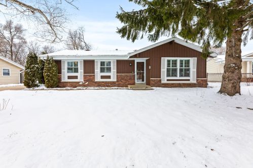 2040 Garland Ave, Waukesha, WI 53188-3169