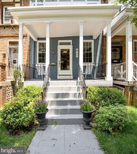 611 Hamilton St, Washington, DC 20011-4029