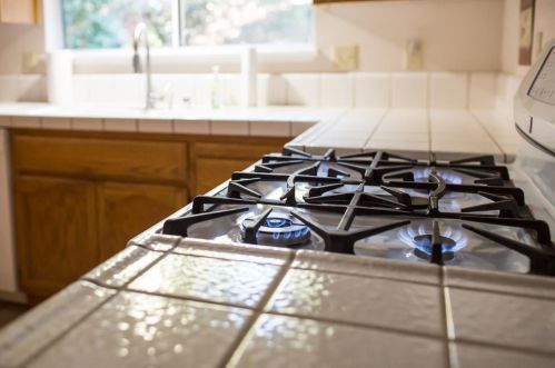 12729 Bradford Dr, Grass Valley CA 95945-9724 exterior