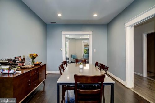 722 K St, Washington DC 20002-3637 exterior