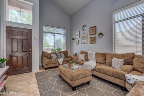 9545 Shadow Lake Ct, Tucson, AZ 85749-7928