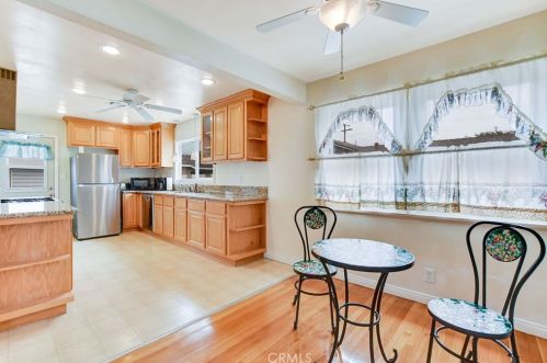 223 Benbow St, Covina CA 91722-2909 exterior