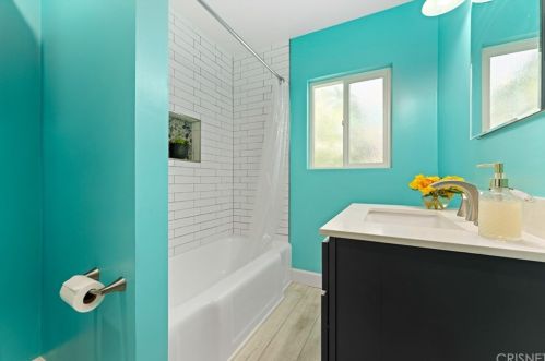 2823 Yearling St, Lakewood CA  90712-2920 exterior