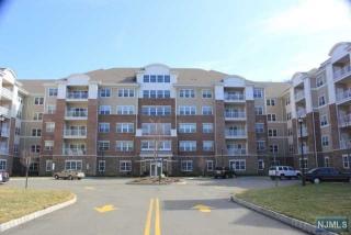 1207 Warrens Way, Midvale NJ  07465-1675 exterior