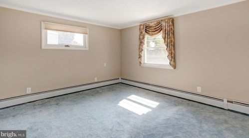 848 Woodlawn Dr, Lansdale PA  19446-4516 exterior