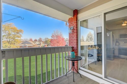 8993 Woodbridge Dr, Greendale WI  53129-1084 exterior