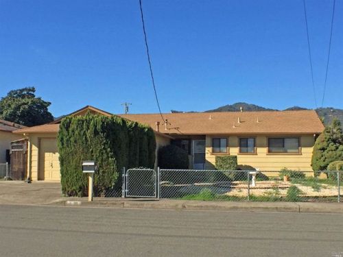 49 Lorraine St, Ukiah, CA 95482-5945