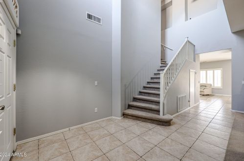 16939 Aberdeen Dr, Sun City, AZ 85374-6872