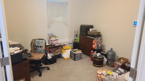 12 Eric Pl, Unity NH 03743-4225 exterior