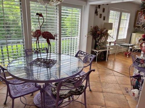 104 Bobolink Way, Naples, FL 34105-2480