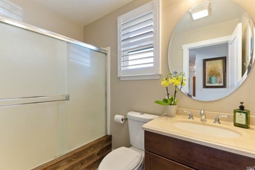 18801 Shafer Ranch Rd, Willits CA  95490-9642 exterior