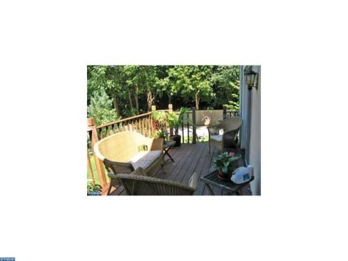315 Liberty Ln, Wayne, PA 19087-3820