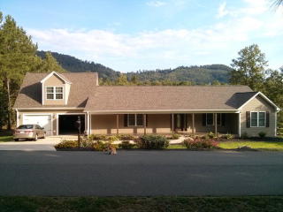 116 Eagle Creek Rd, Marion, NC 28752-5982