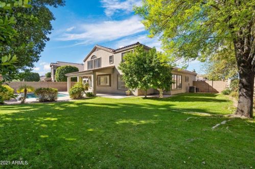 21523 72 Ave, Glendale AZ  85303-1630 exterior