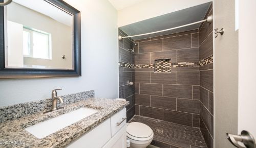 2018 47 Pl, Phoenix AZ 85008-3206 exterior