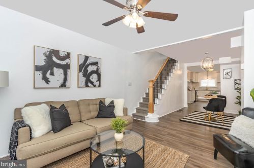 430 Hamilton St, Harrisburg, PA 17102-1633