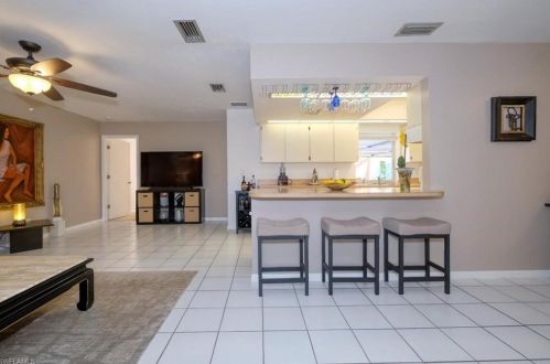 1125 47 Ter, Cape Coral FL  33904-9165 exterior