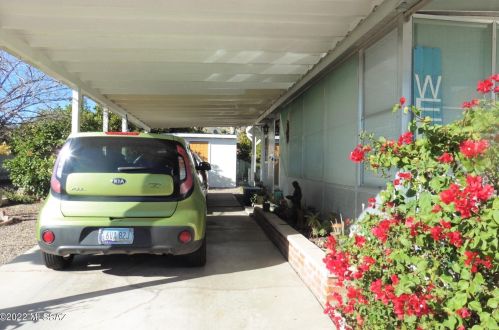 5708 Bar X St, Tucson AZ  85713-6409 exterior