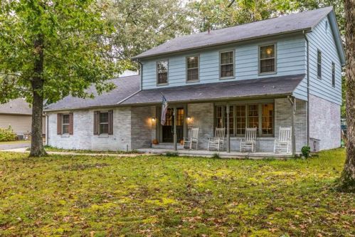 1103 Lincoln St, Manchester, TN 37355-2658