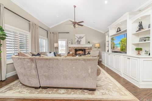 29172 Vallejo Ave, Temecula CA  92592-2302 exterior