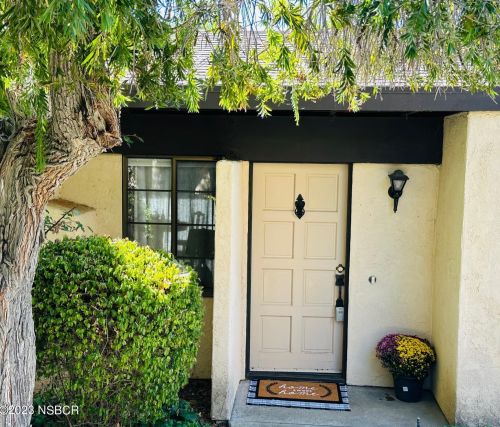 631 Roskilde Rd, Solvang CA  93463-2118 exterior