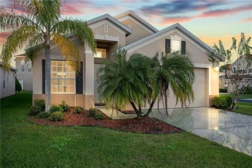 14545 Huntcliff Park Way, Orlando, FL 32824-5675