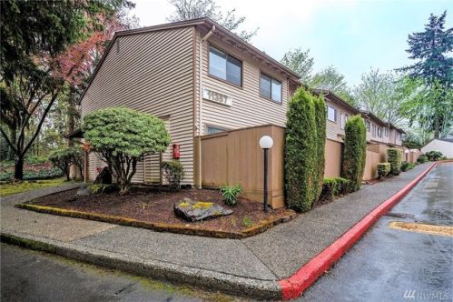 11357 212th Ln, Kent, WA 98031-1145