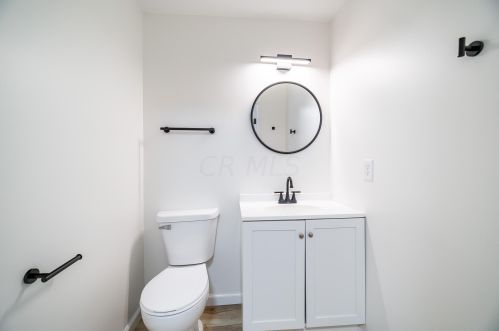 332 Oxford Oak Dr, Blacklick OH  43004-8481 exterior