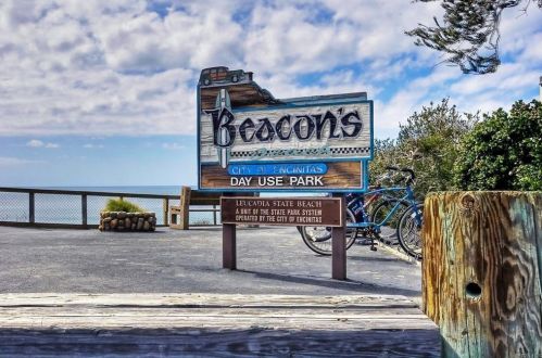 145 Glaucus St, Encinitas CA  92024-1481 exterior