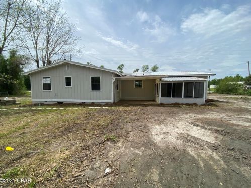 2078 Church St, Marianna FL  32448-2587 exterior